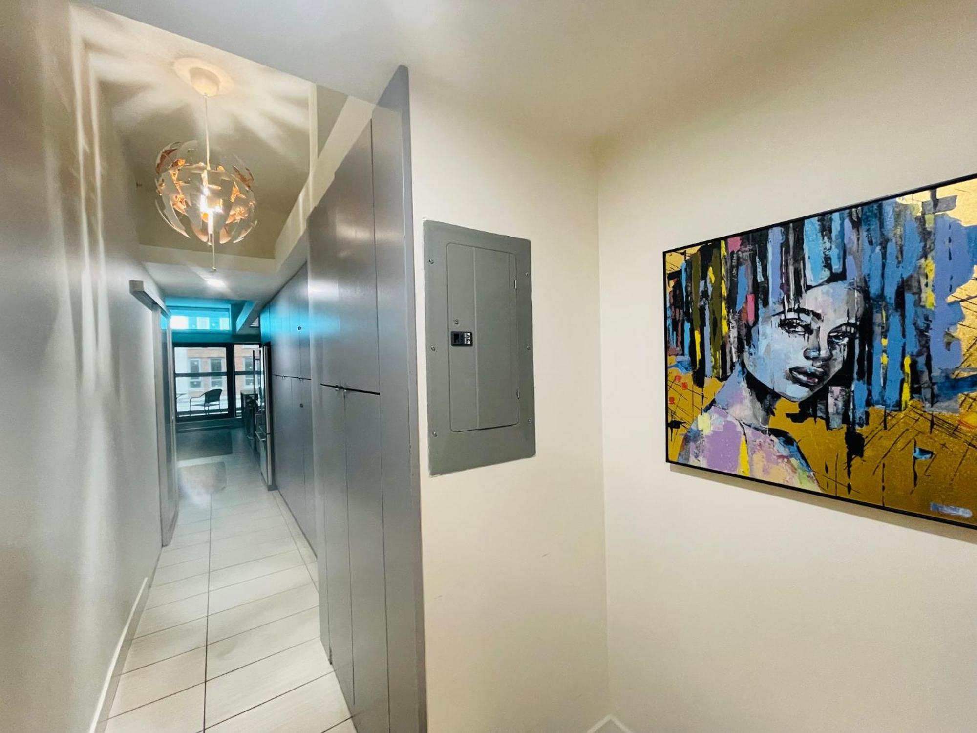 Beautiful Apartment Downtown, Mins To Rogers Arena, Stadium, Restaurants, Shops Ванкувер Экстерьер фото